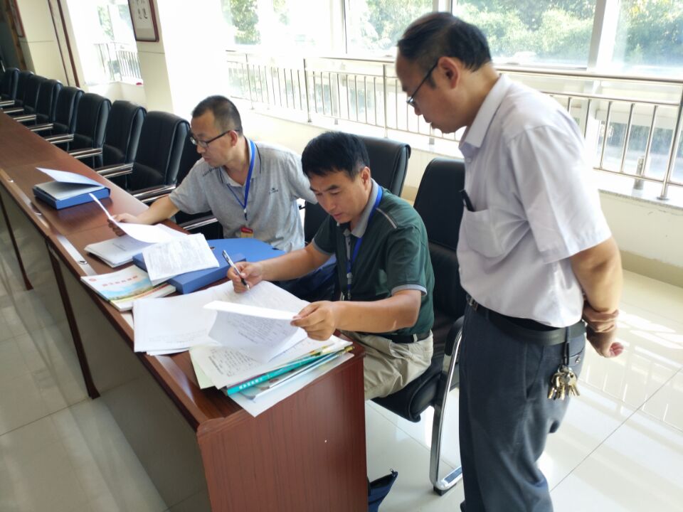 昌邑市政府教育督导团来我校督导教育教学工作