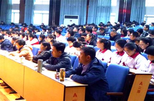 校园新闻 | 潍坊市普通高中历史新课程标准暨写作技能培训会议在我校召开!