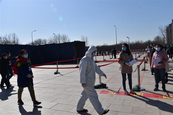 我校举行开学疫情防控模拟演练！